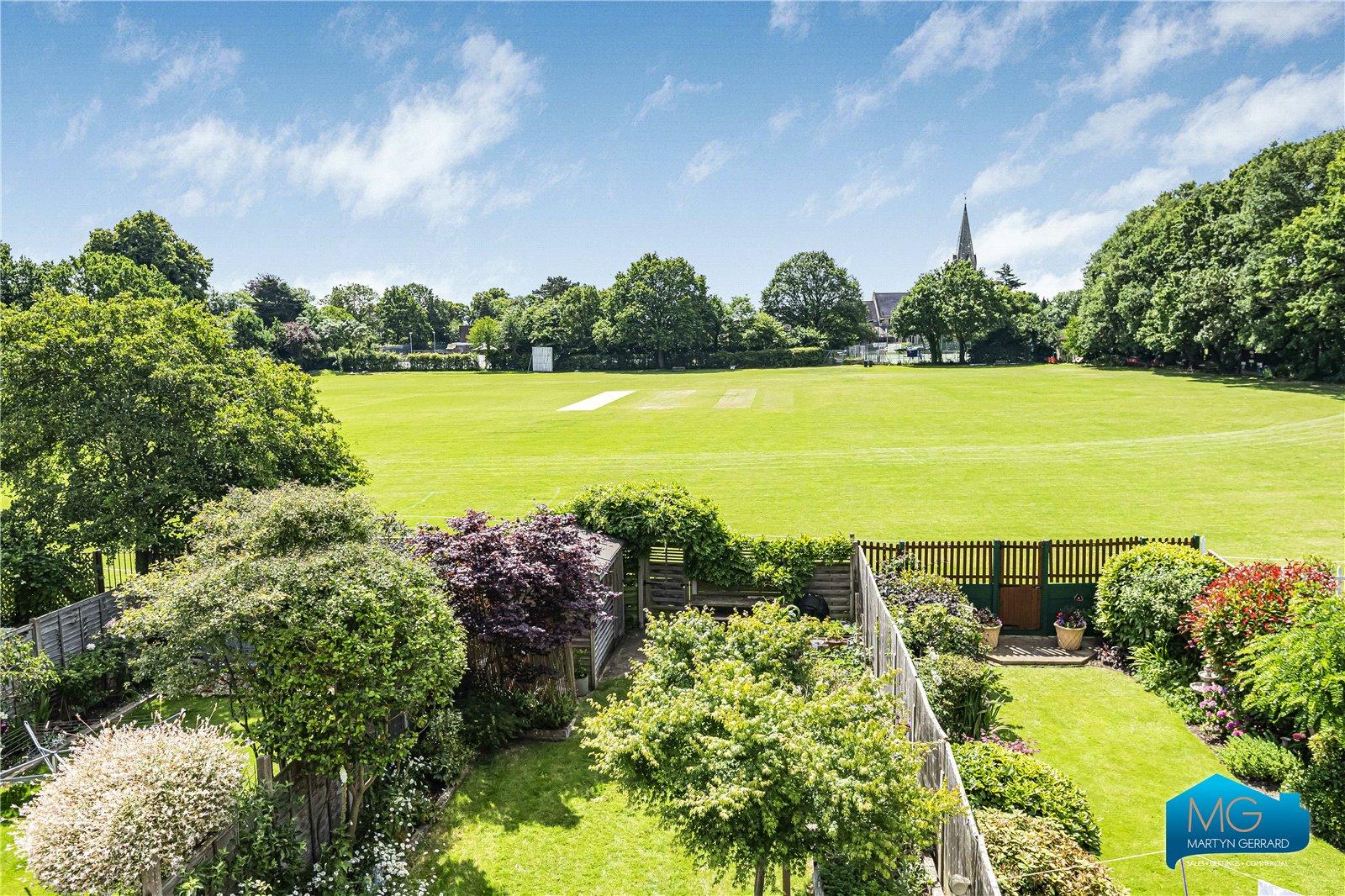 4 bedroom Semi-Detached House to rent - Martyn Gerrard