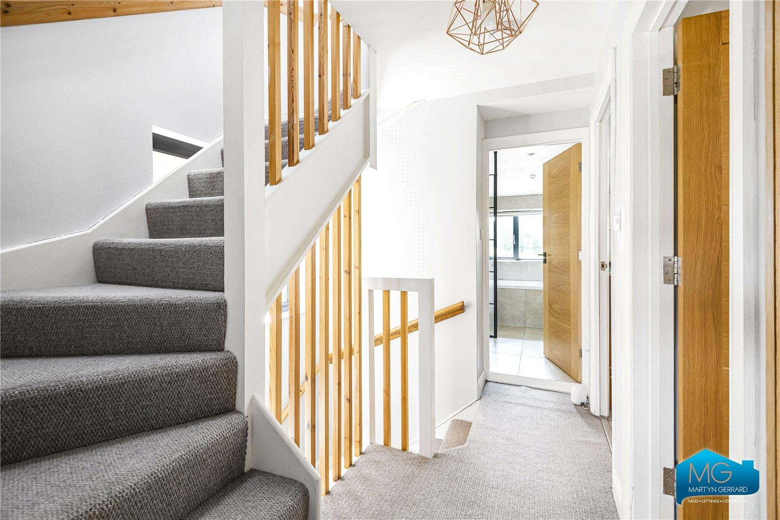 4 bedroom Semi-Detached House to rent - Martyn Gerrard