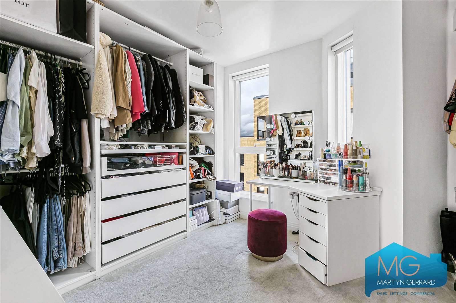2 bedroom Apartment for sale - Martyn Gerrard