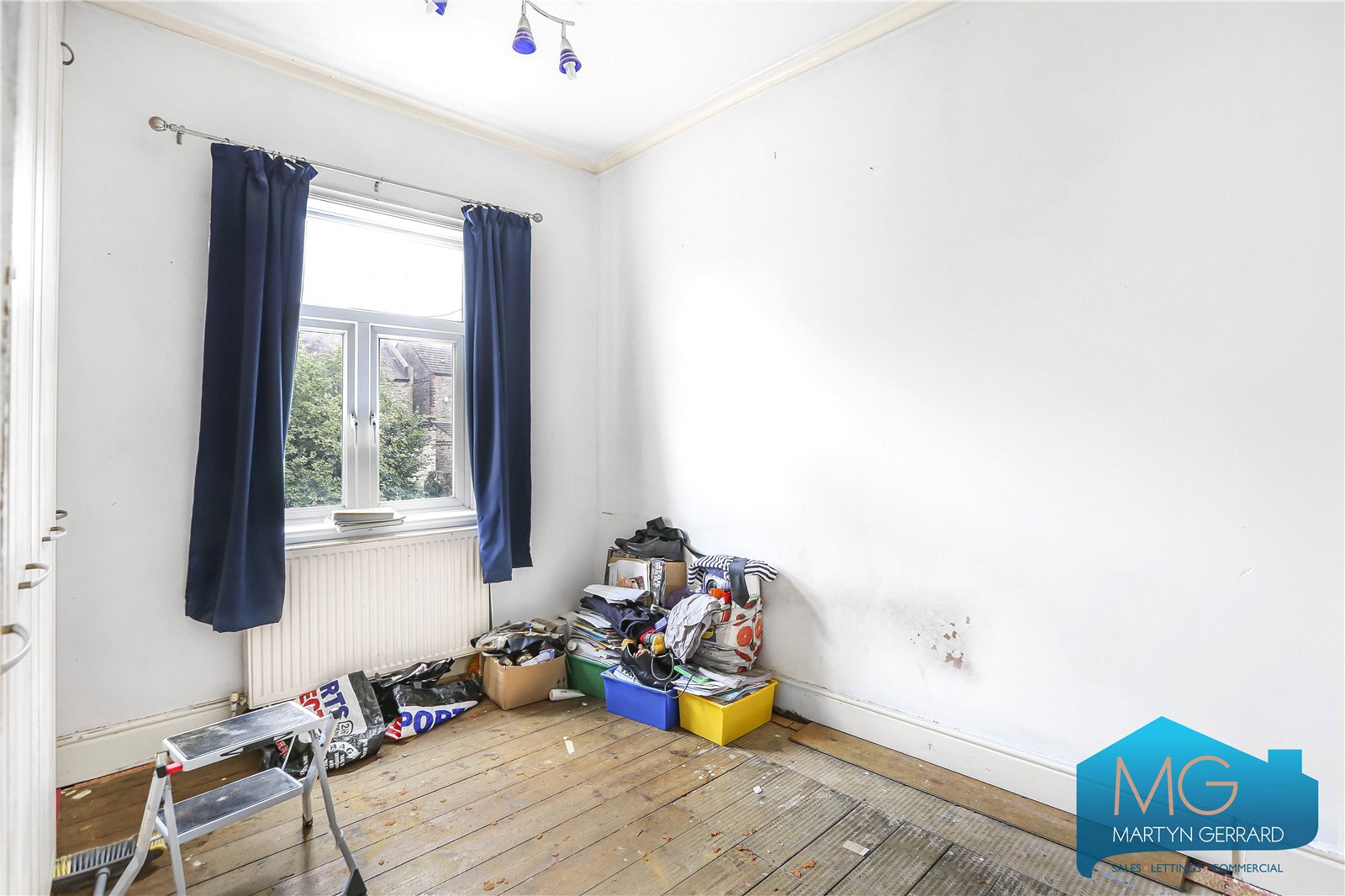 3 bedroom Terraced House for sale - Martyn Gerrard