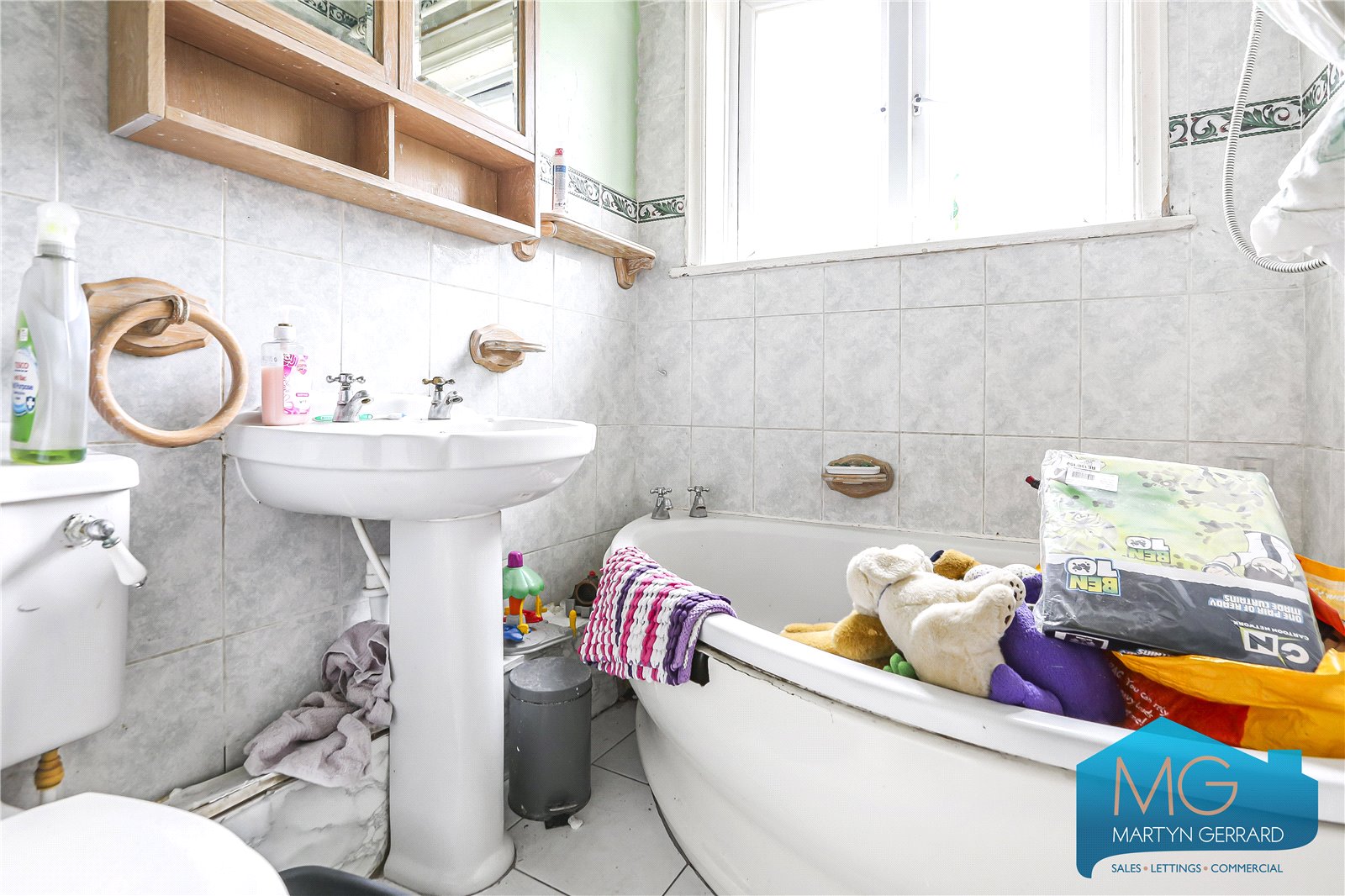 3 bedroom Terraced House for sale - Martyn Gerrard