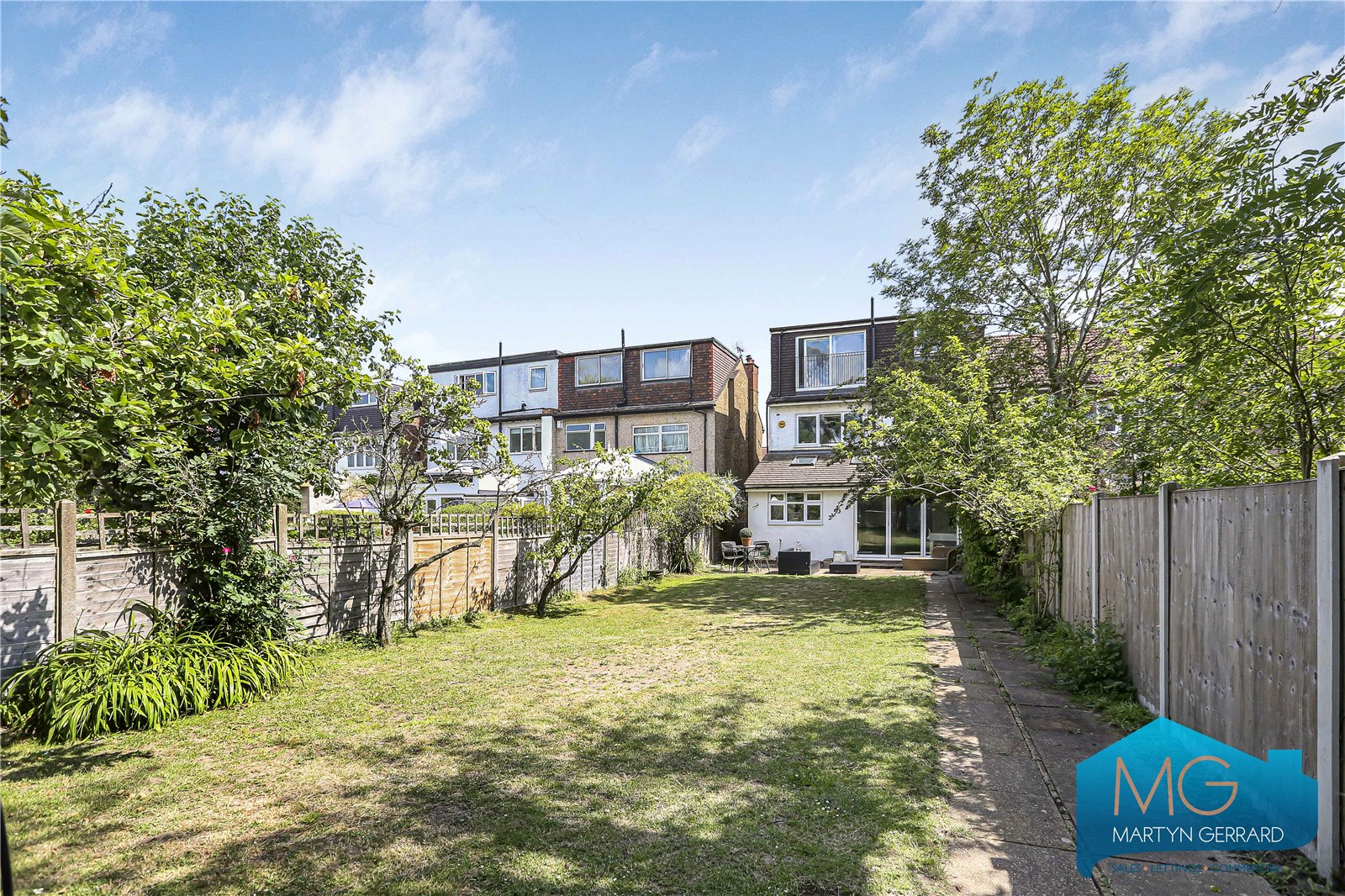 4 bedroom Semi-Detached House for sale - Martyn Gerrard