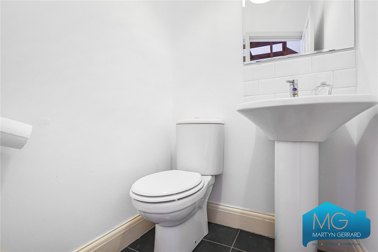 4 bedroom Semi-Detached House for sale - Martyn Gerrard