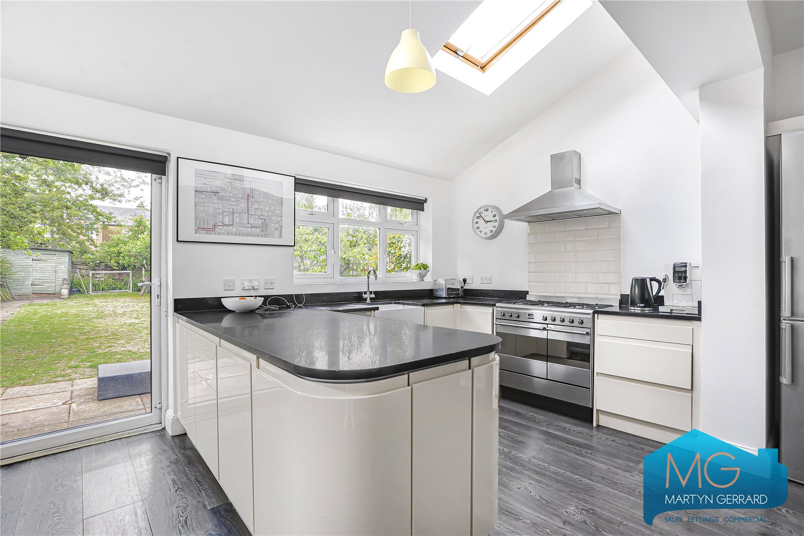 4 bedroom Semi-Detached House for sale - Martyn Gerrard