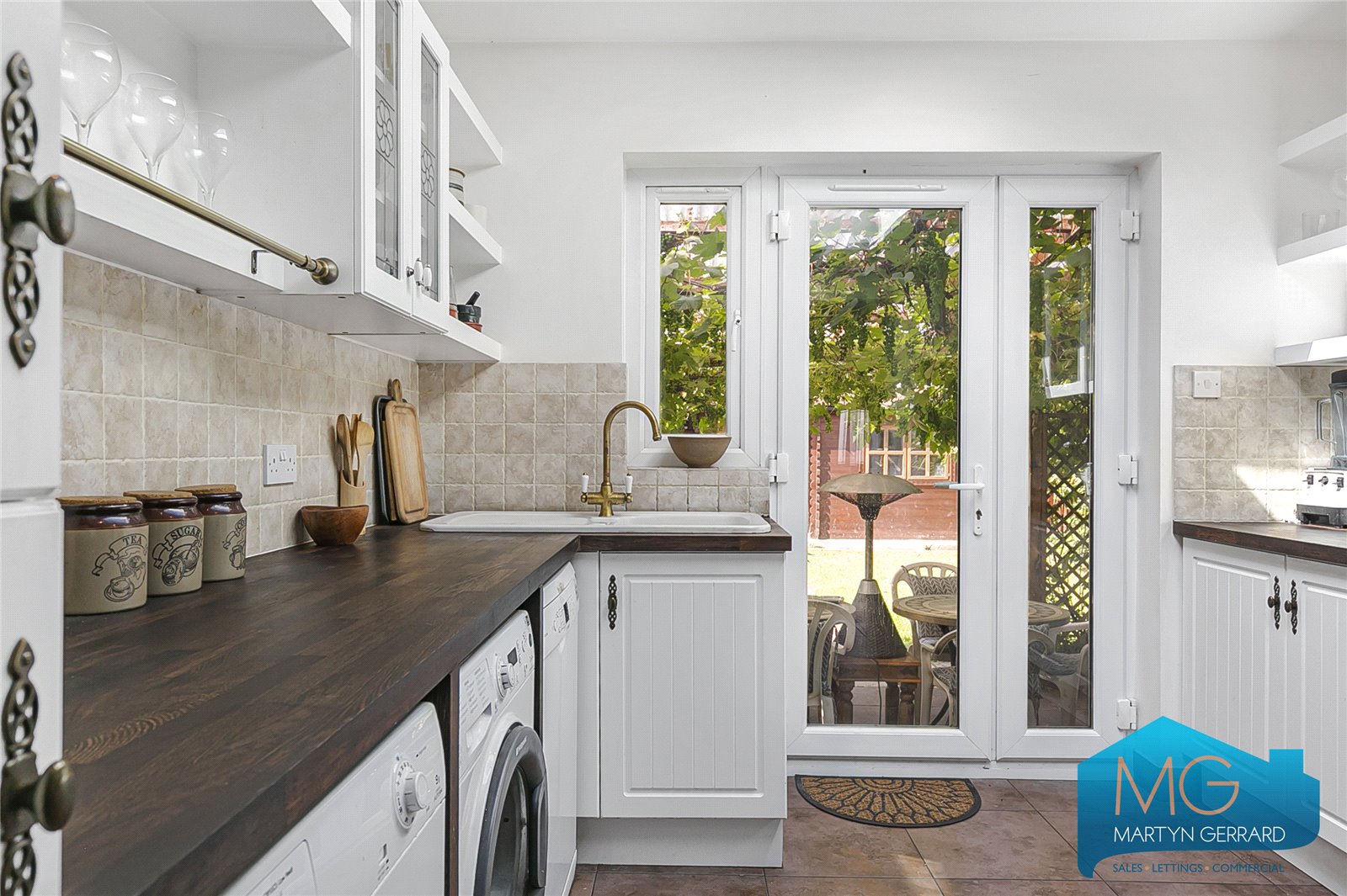 4 bedroom Semi-Detached House for sale - Martyn Gerrard