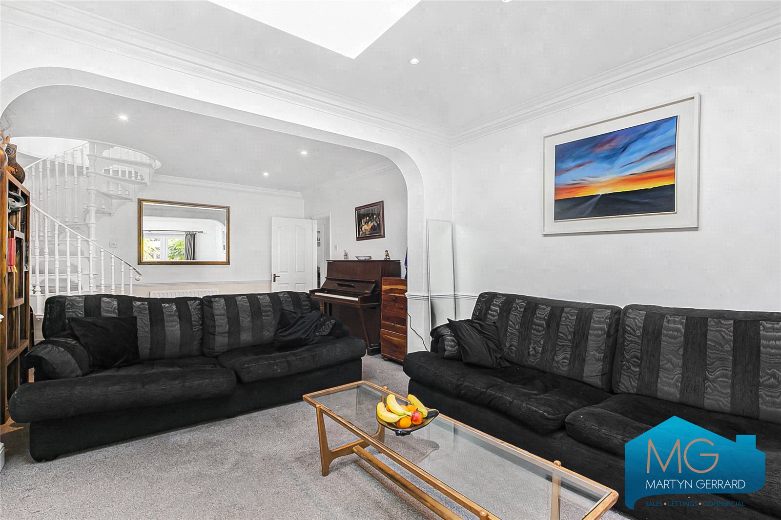 4 bedroom Semi-Detached House for sale - Martyn Gerrard