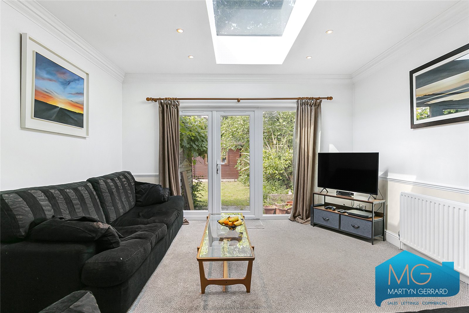 4 bedroom Semi-Detached House for sale - Martyn Gerrard