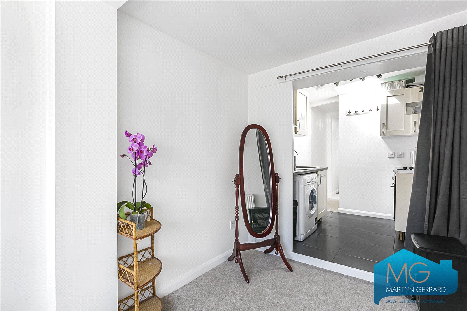 4 bedroom Semi-Detached House for sale - Martyn Gerrard