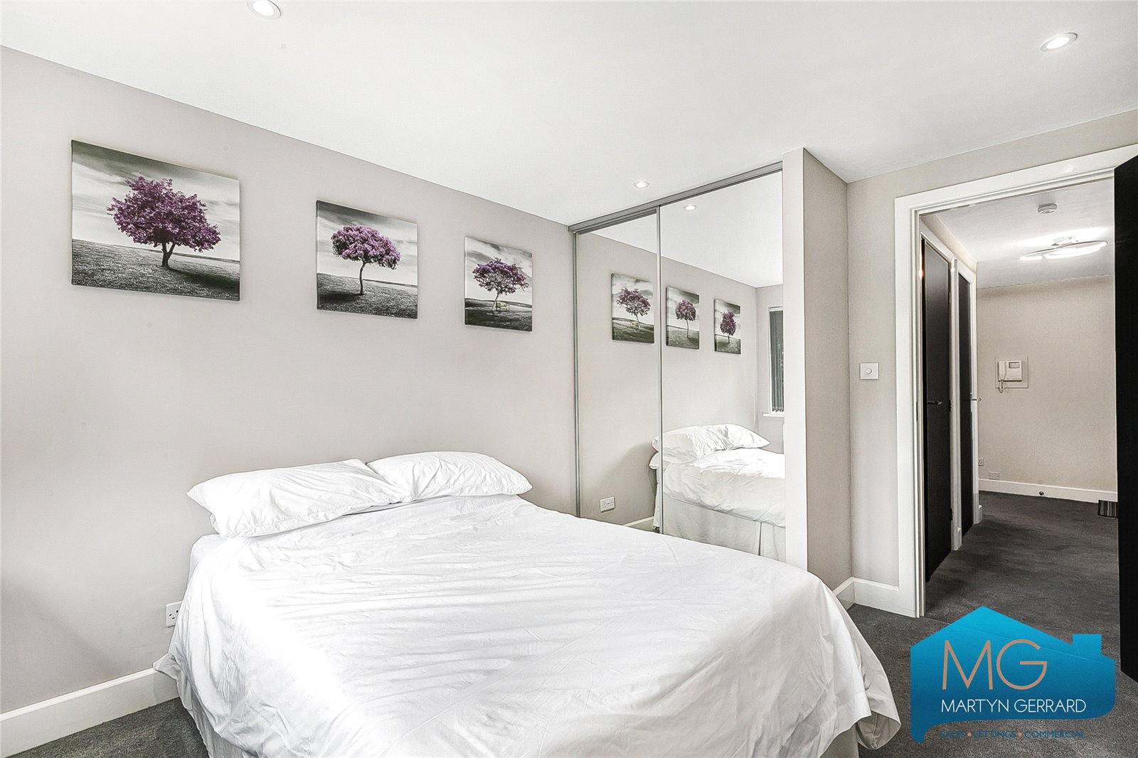 3 bedroom Apartment for sale - Martyn Gerrard