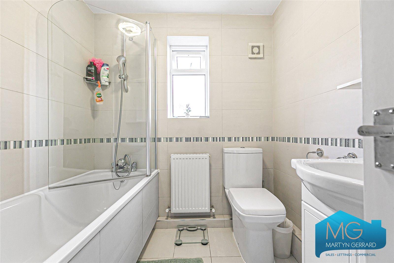 2 bedroom Ground Floor Maisonette for sale - Martyn Gerrard