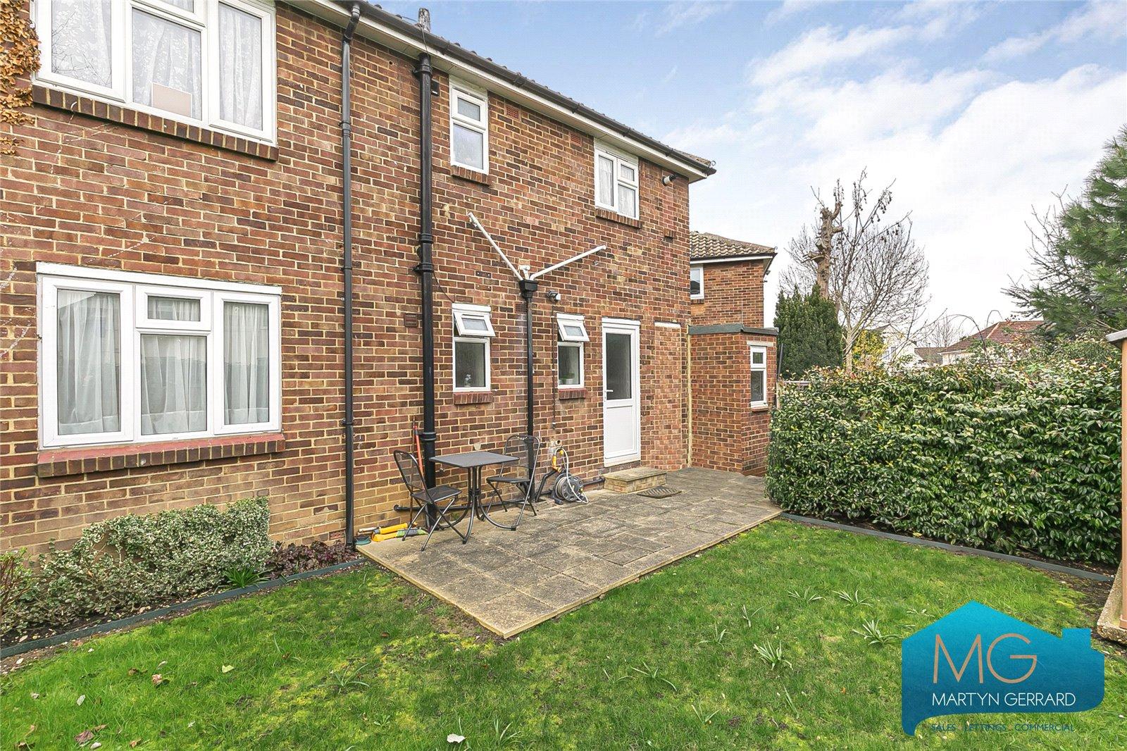2 bedroom Ground Floor Maisonette for sale - Martyn Gerrard