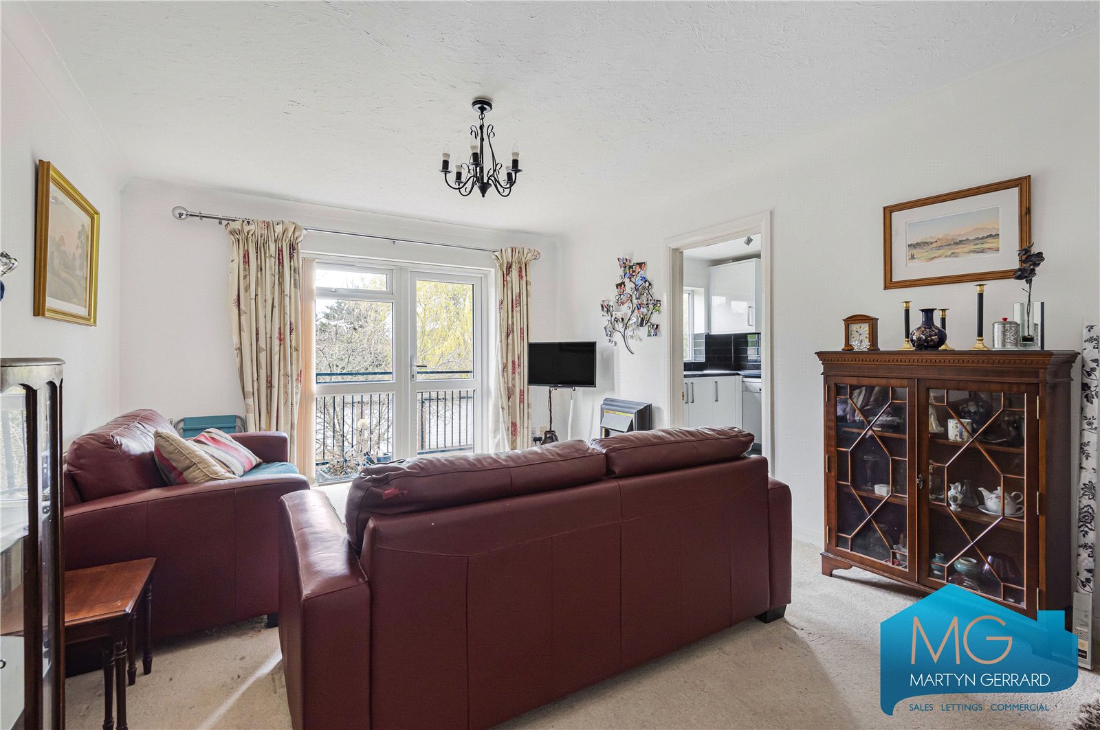 2 bedroom Apartment for sale - Martyn Gerrard