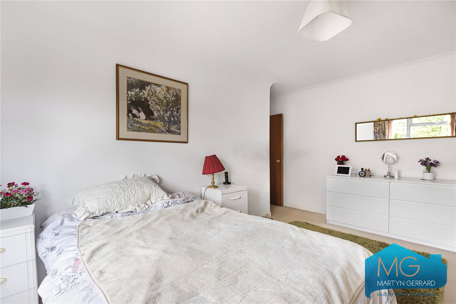 2 bedroom Apartment for sale - Martyn Gerrard