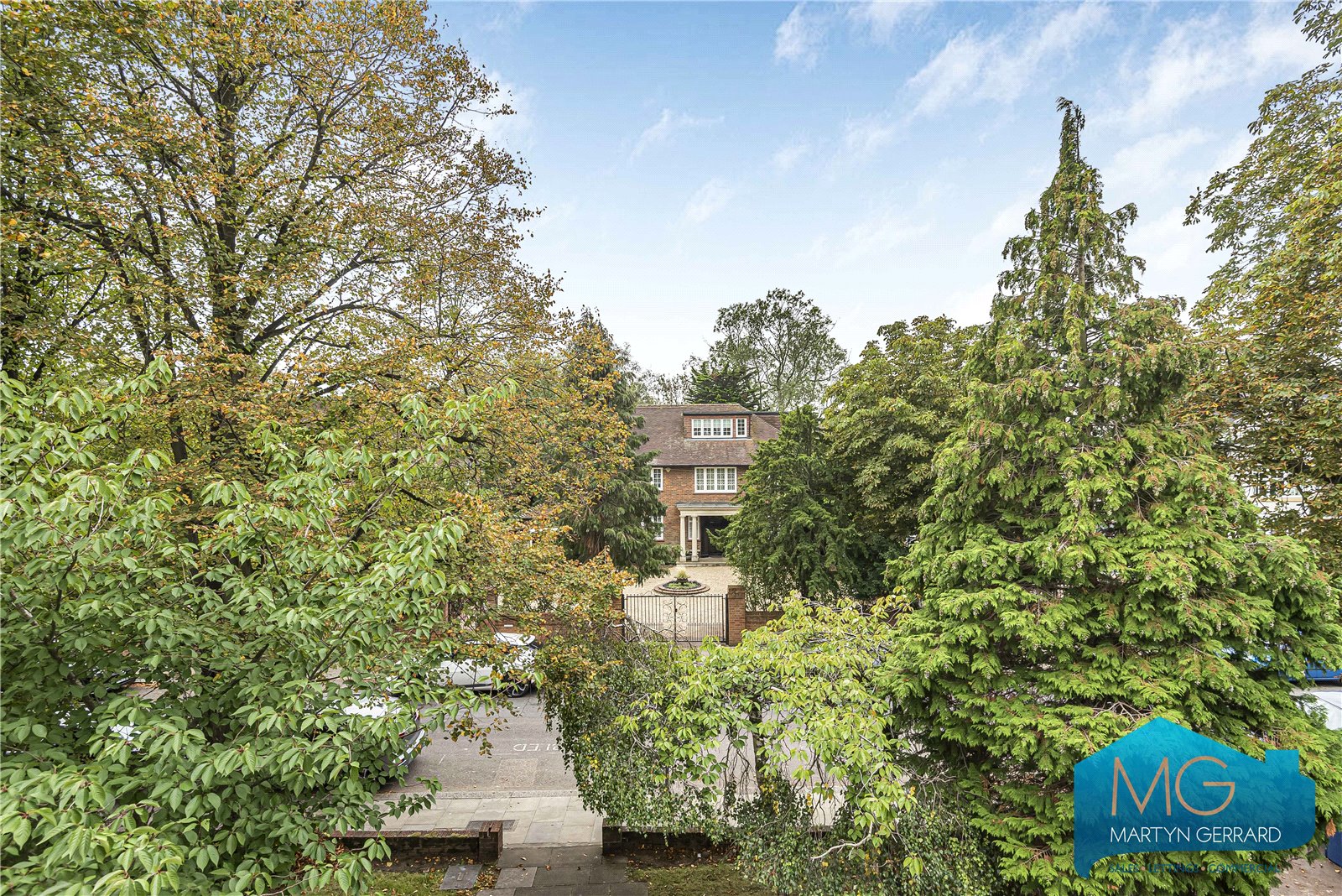 1 bedroom Apartment for sale - Martyn Gerrard