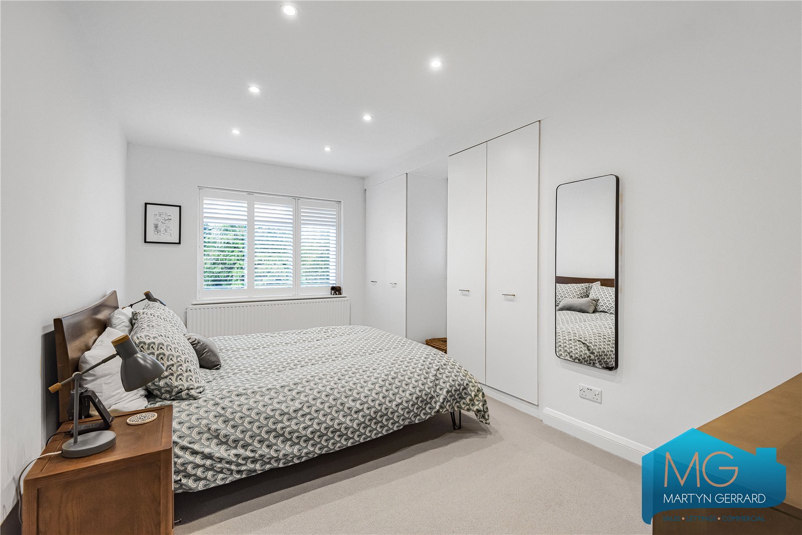 1 bedroom Apartment for sale - Martyn Gerrard