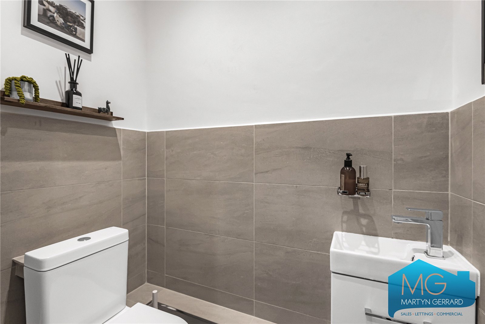 1 bedroom Apartment for sale - Martyn Gerrard