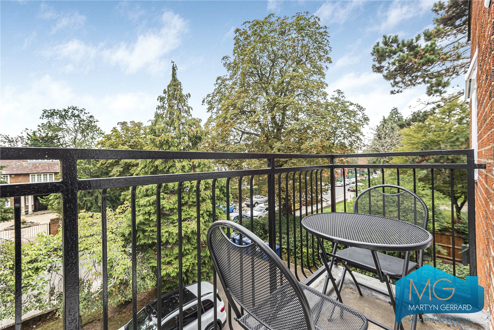 1 bedroom Apartment for sale - Martyn Gerrard