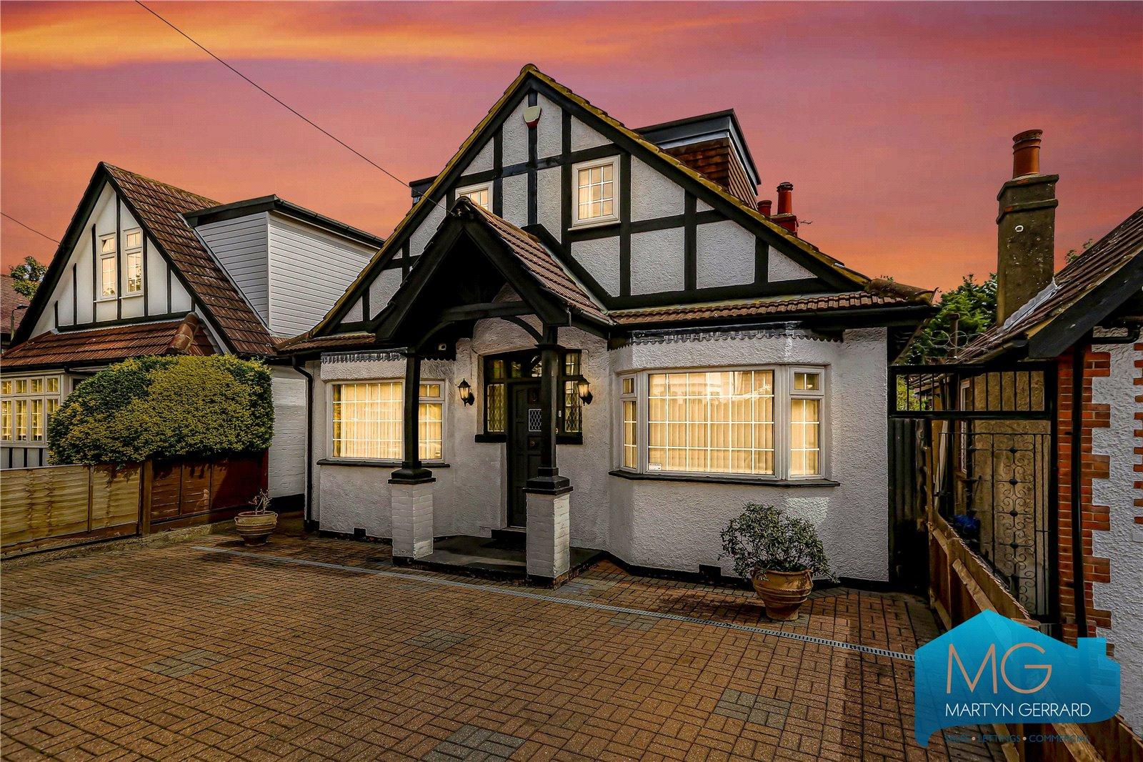 4 bedroom Detached House for sale - Martyn Gerrard