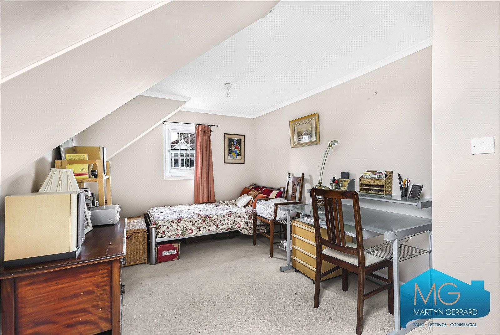 4 bedroom Detached House for sale - Martyn Gerrard
