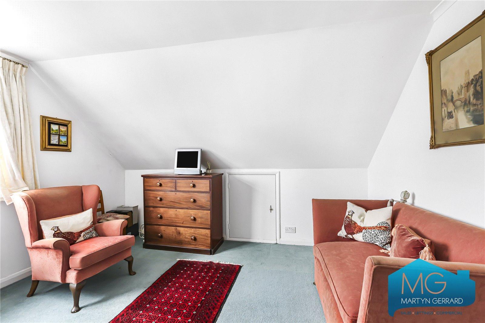 4 bedroom Detached House for sale - Martyn Gerrard