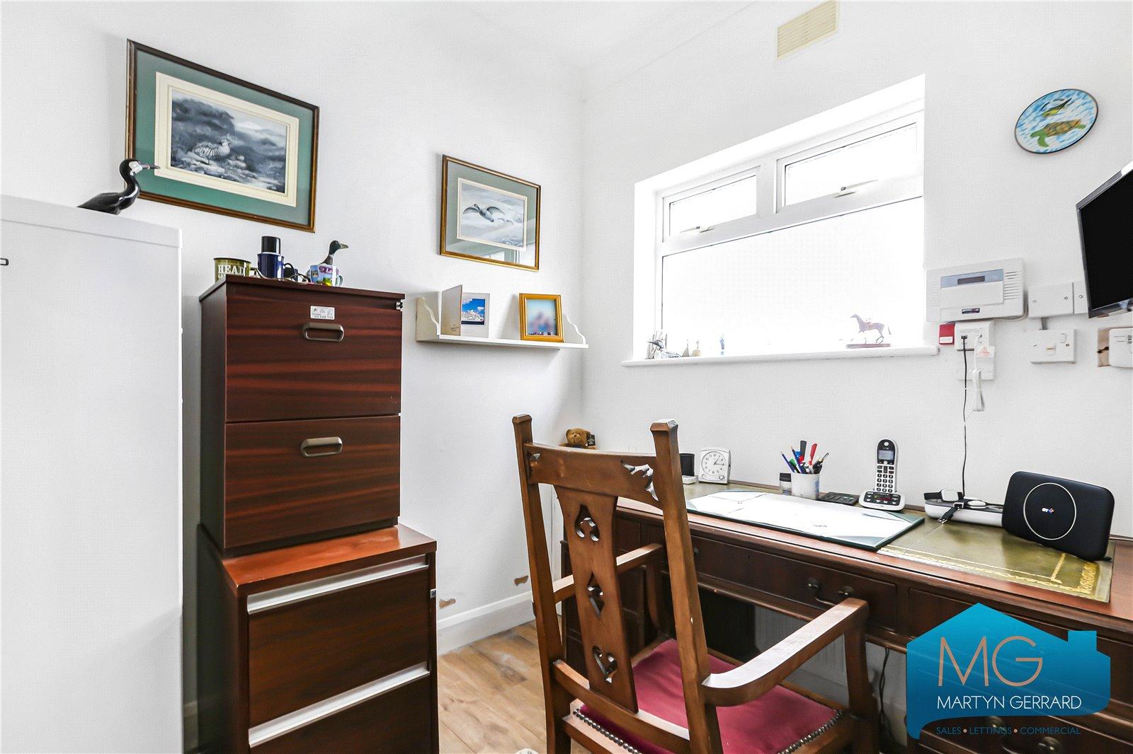 4 bedroom Detached House for sale - Martyn Gerrard