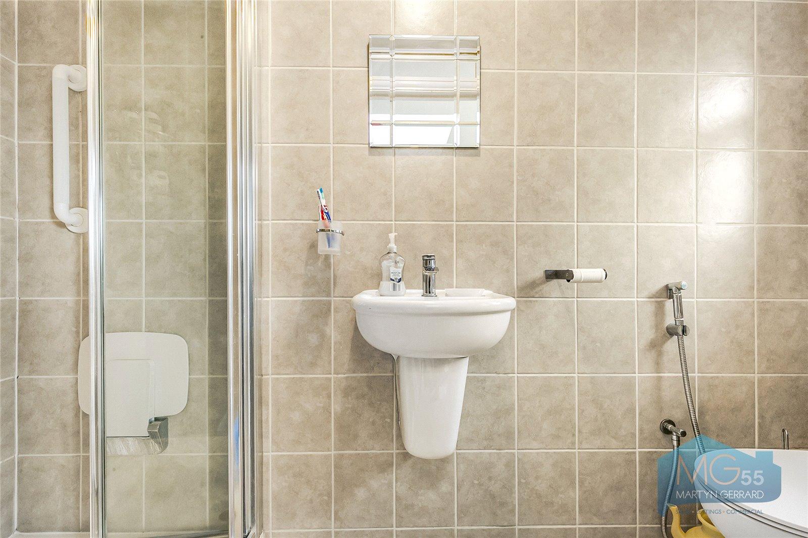 3 bedroom Terraced House for sale - Martyn Gerrard