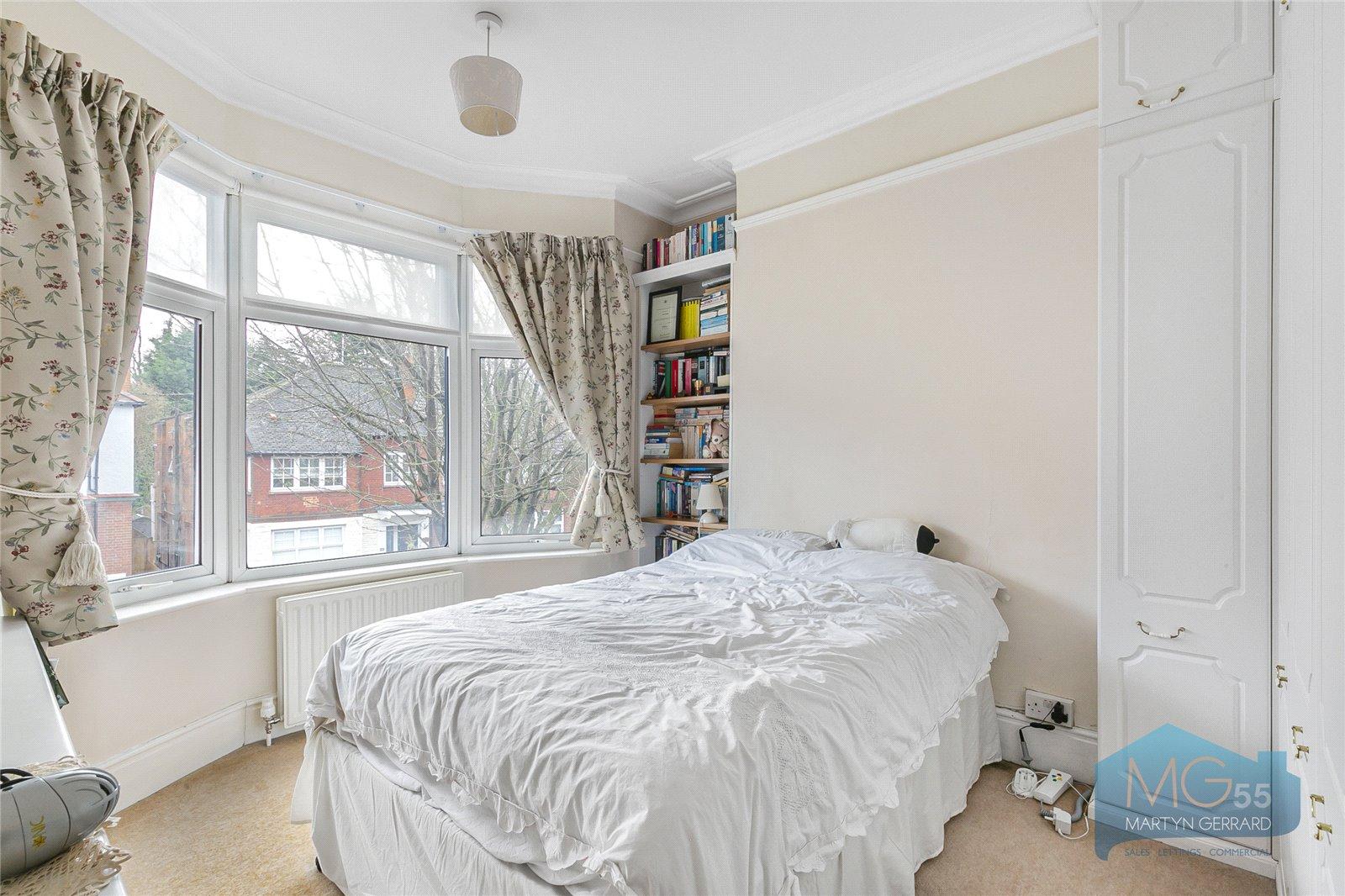 3 bedroom Terraced House for sale - Martyn Gerrard