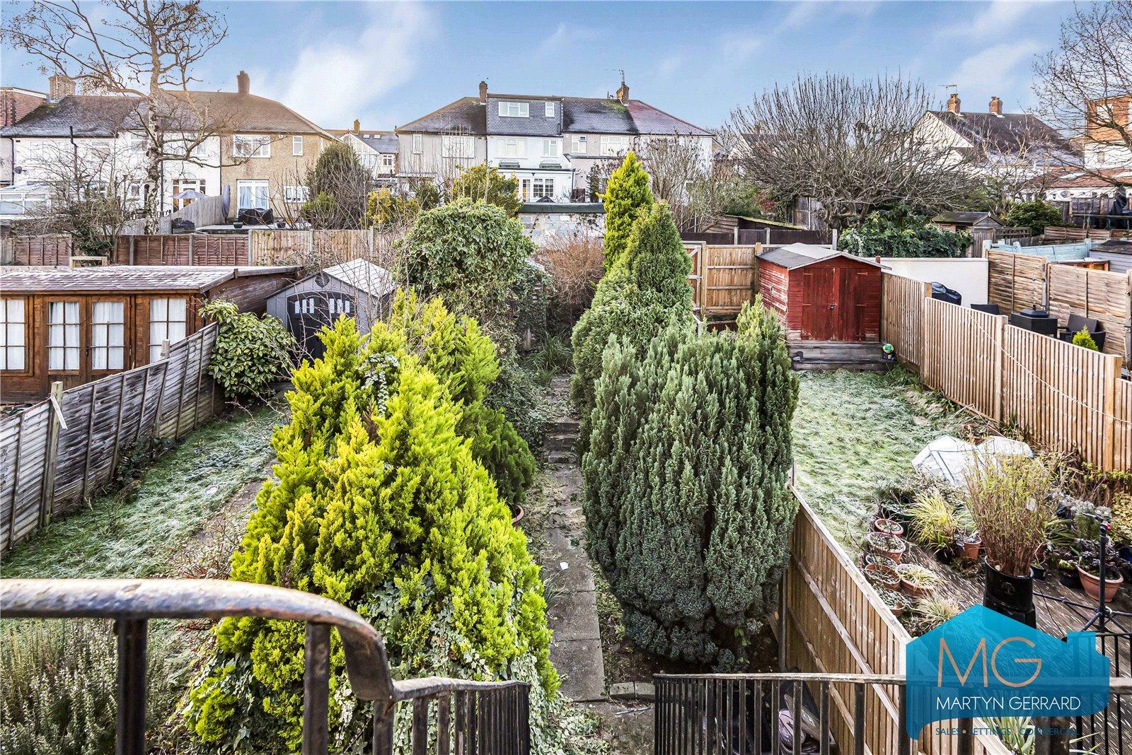 2 bedroom Maisonette for sale - Martyn Gerrard