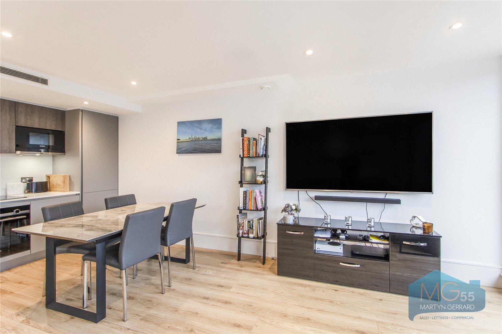1 bedroom Apartment for sale - Martyn Gerrard