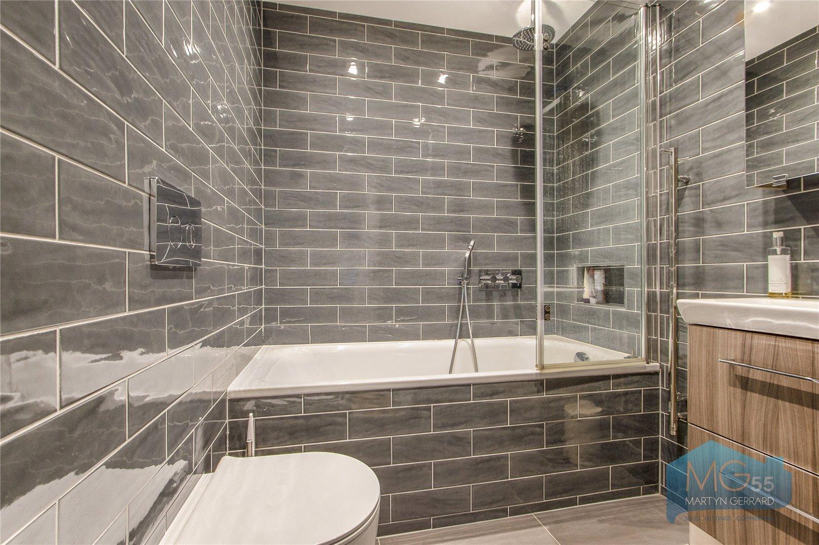1 bedroom Apartment for sale - Martyn Gerrard
