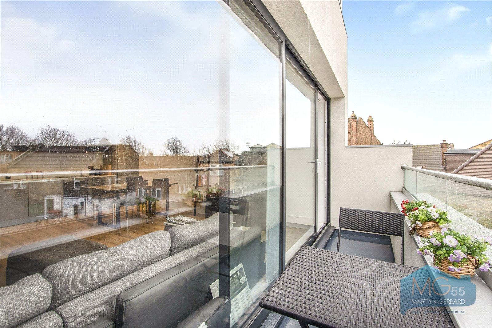 1 bedroom Apartment for sale - Martyn Gerrard