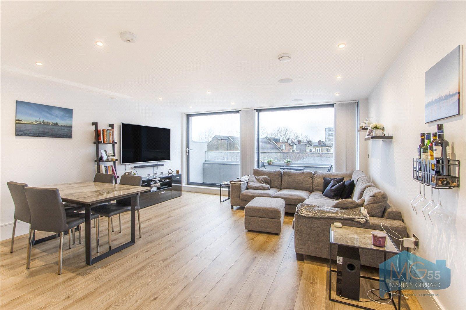 1 bedroom Apartment for sale - Martyn Gerrard