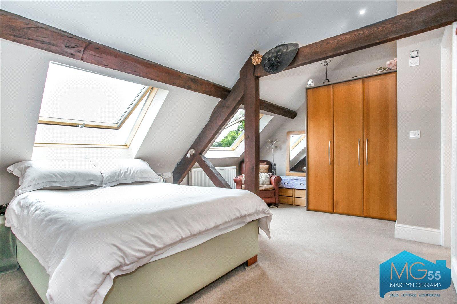 2 bedroom Apartment for sale - Martyn Gerrard
