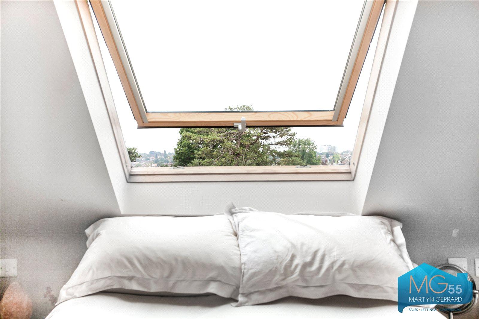 2 bedroom Apartment for sale - Martyn Gerrard