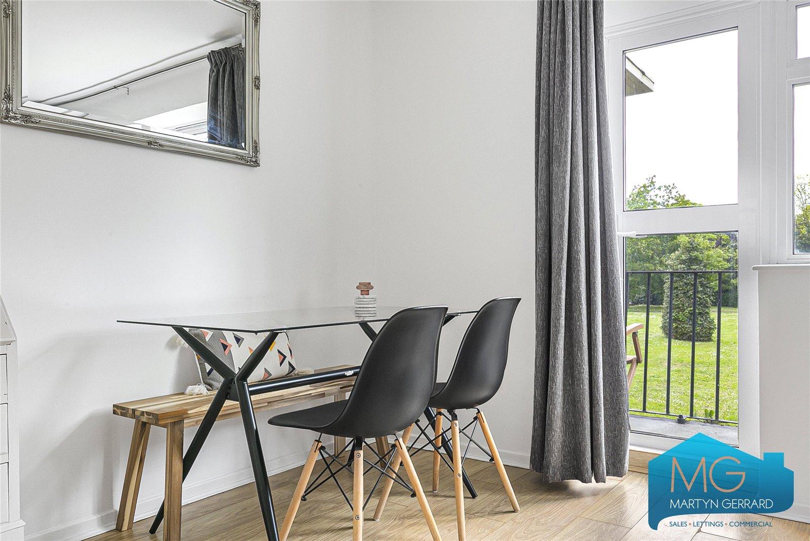 3 bedroom Apartment for sale - Martyn Gerrard
