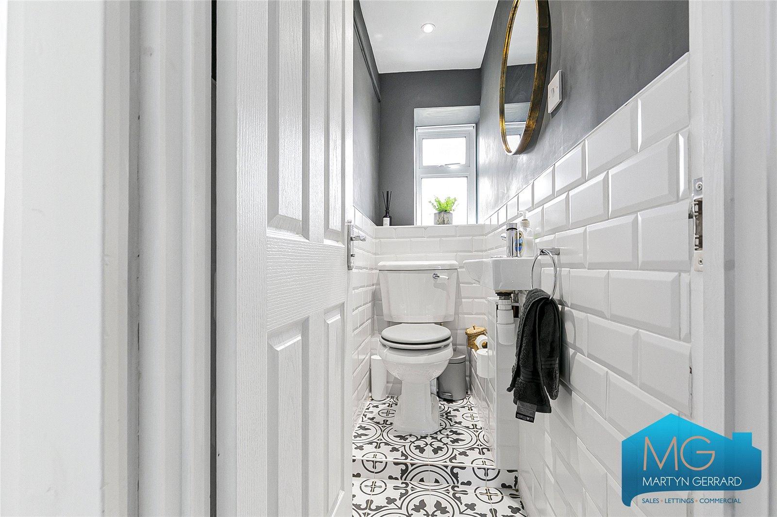 3 bedroom Apartment for sale - Martyn Gerrard
