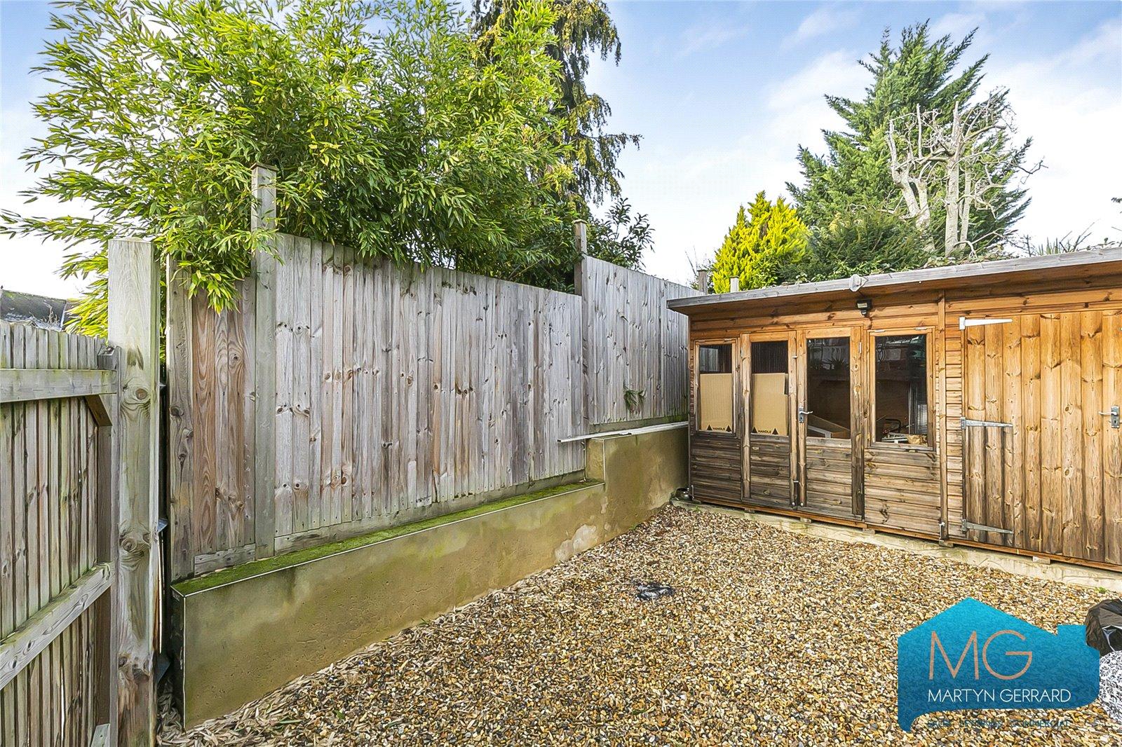 2 bedroom Detached House for sale - Martyn Gerrard