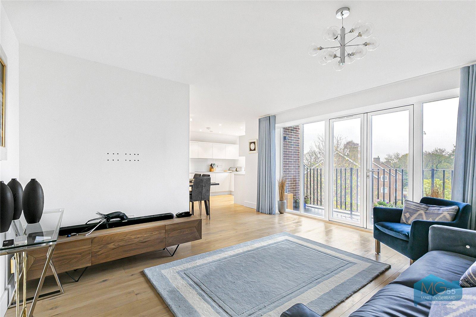 2 bedroom Apartment to rent - Martyn Gerrard