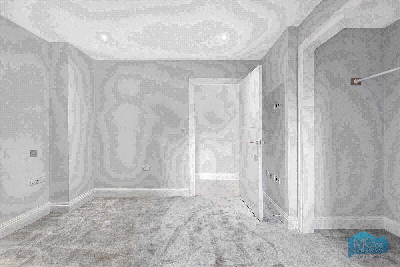 4 bedroom Apartment to rent - Martyn Gerrard
