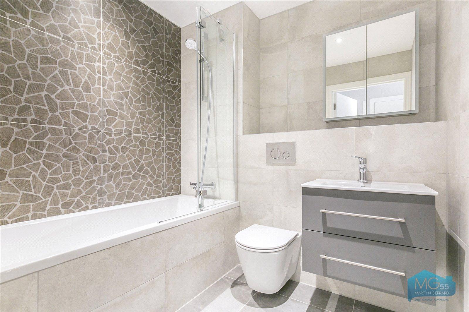 3 bedroom Apartment to rent - Martyn Gerrard