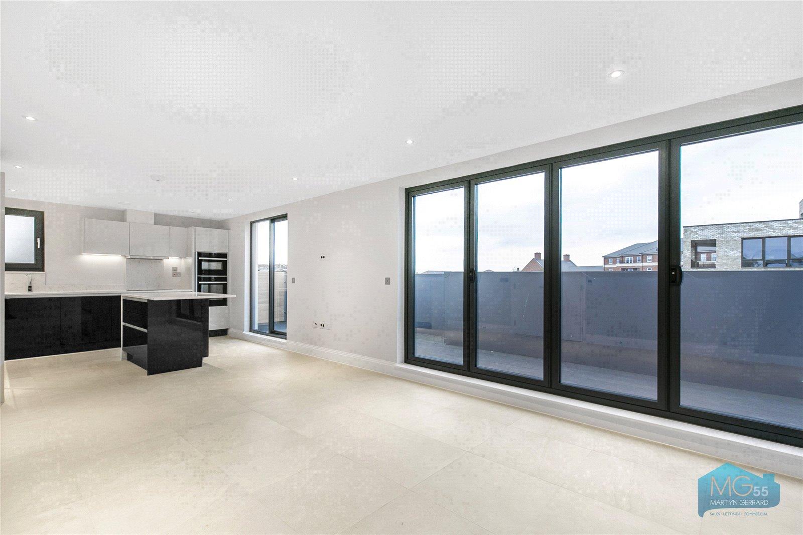 3 bedroom Apartment to rent - Martyn Gerrard