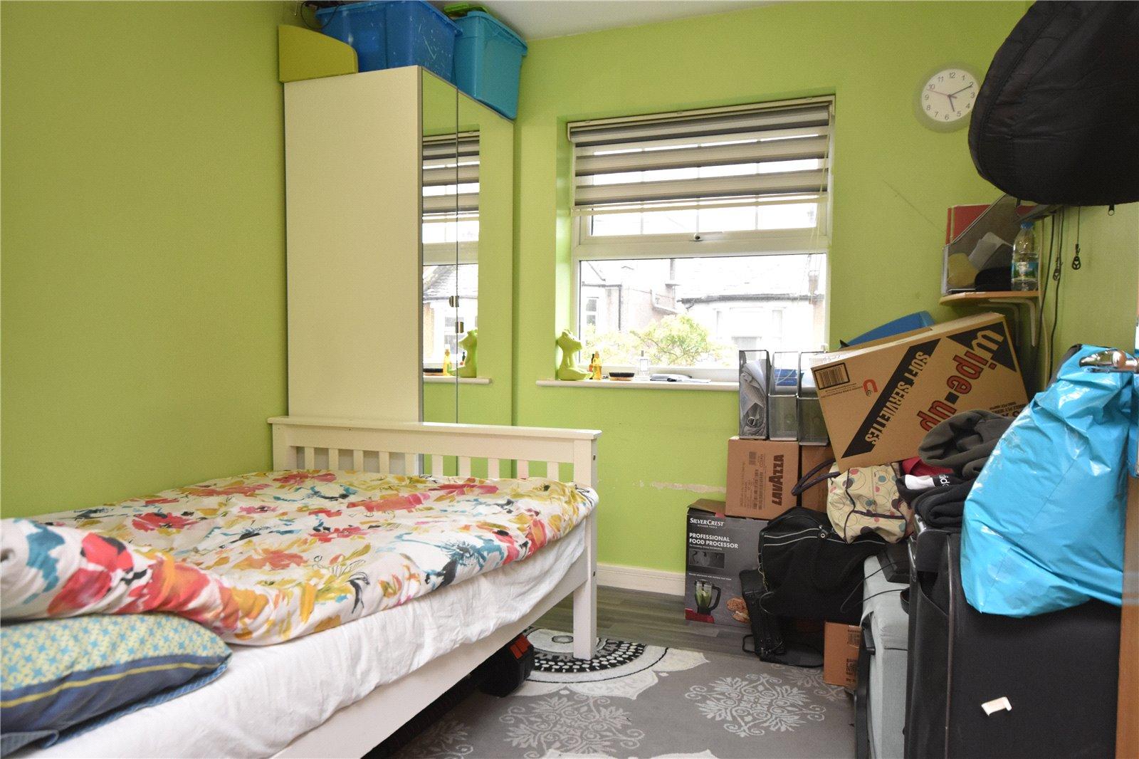 2 bedroom Apartment to rent - Martyn Gerrard