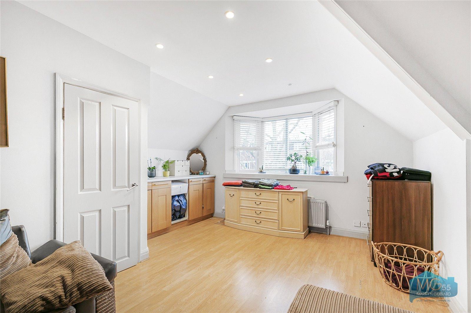 2 bedroom Maisonette to rent - Martyn Gerrard