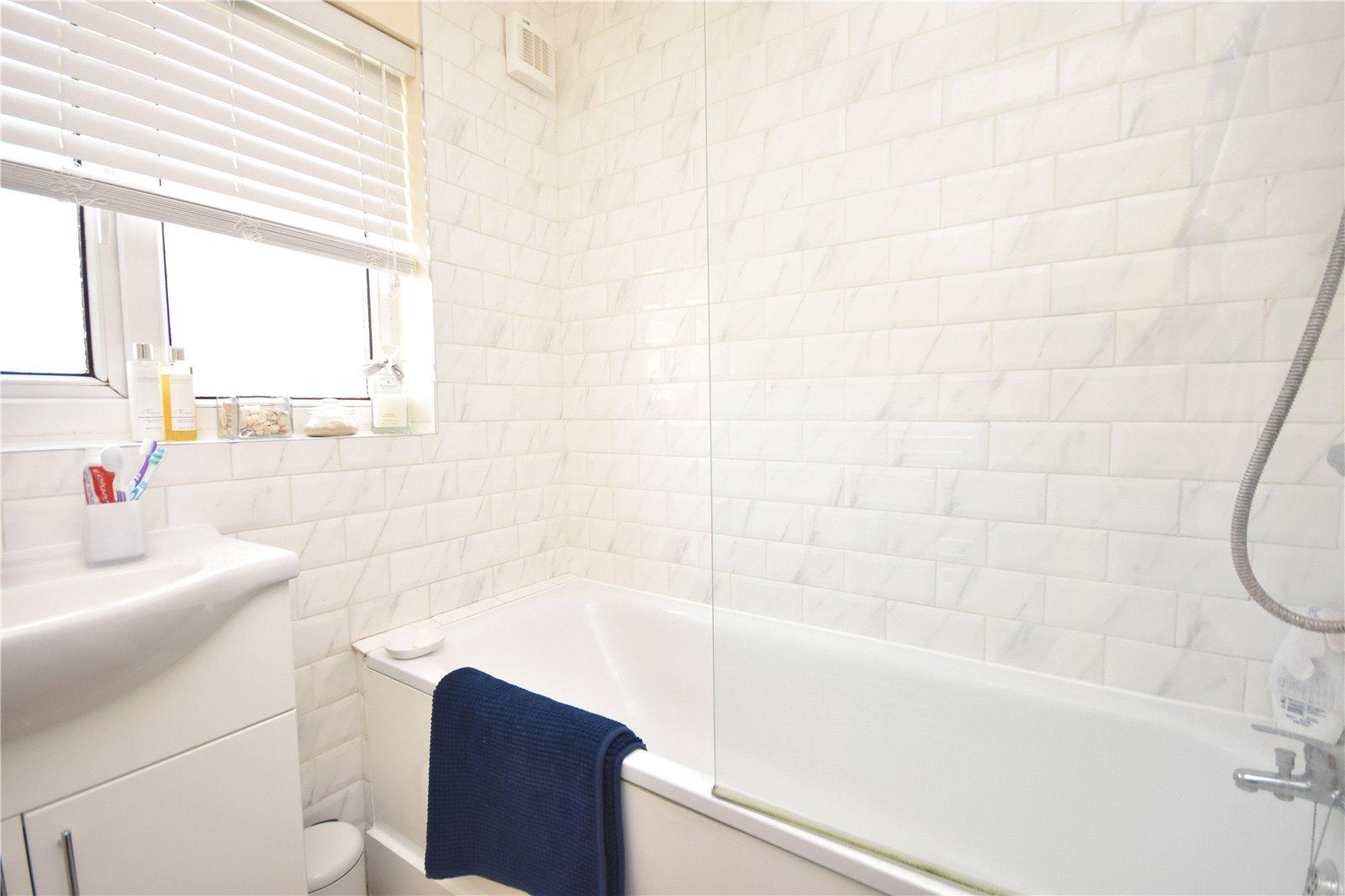3 bedroom End of Terrace House to rent - Martyn Gerrard