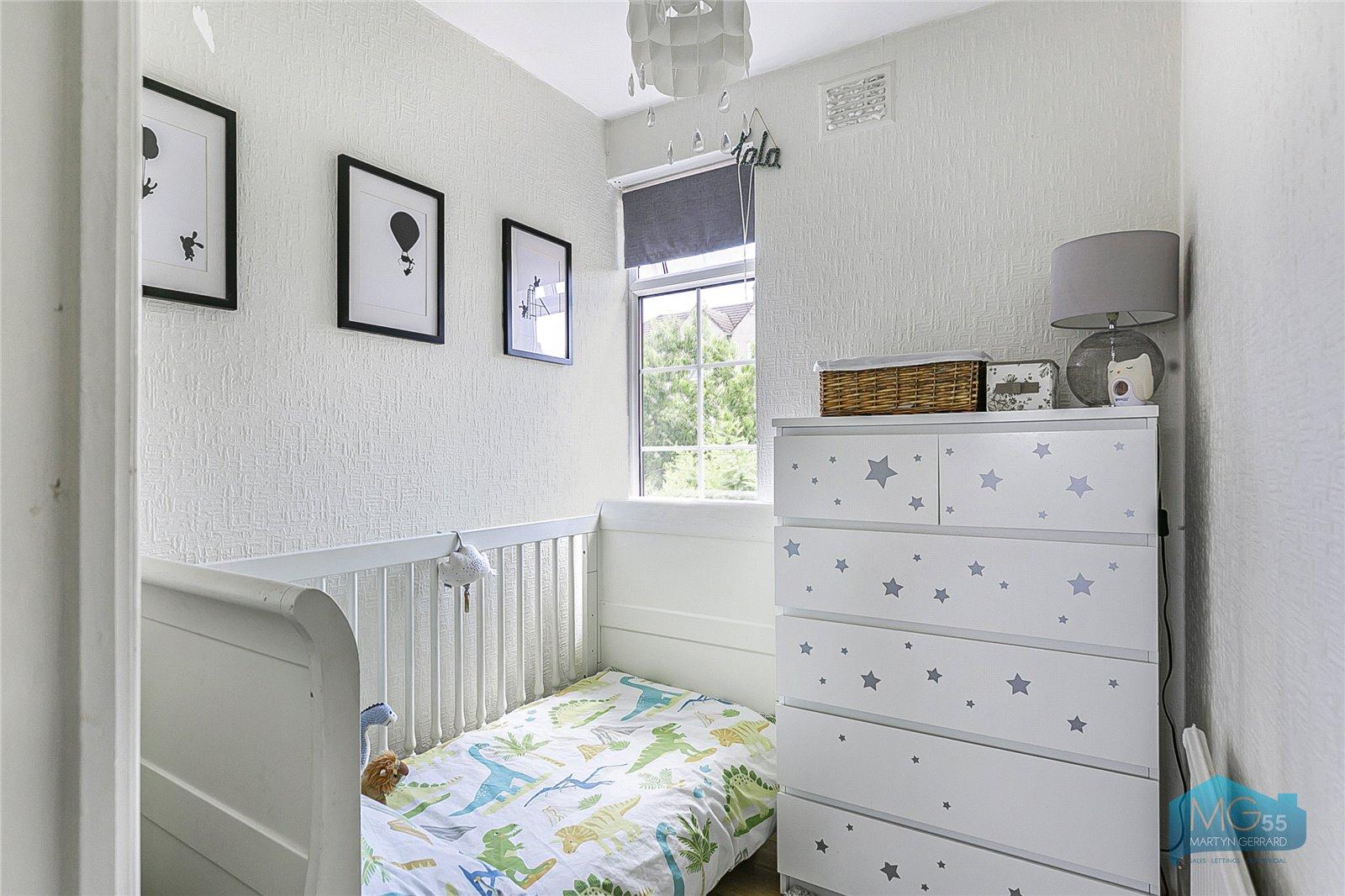 3 bedroom Terraced House to rent - Martyn Gerrard