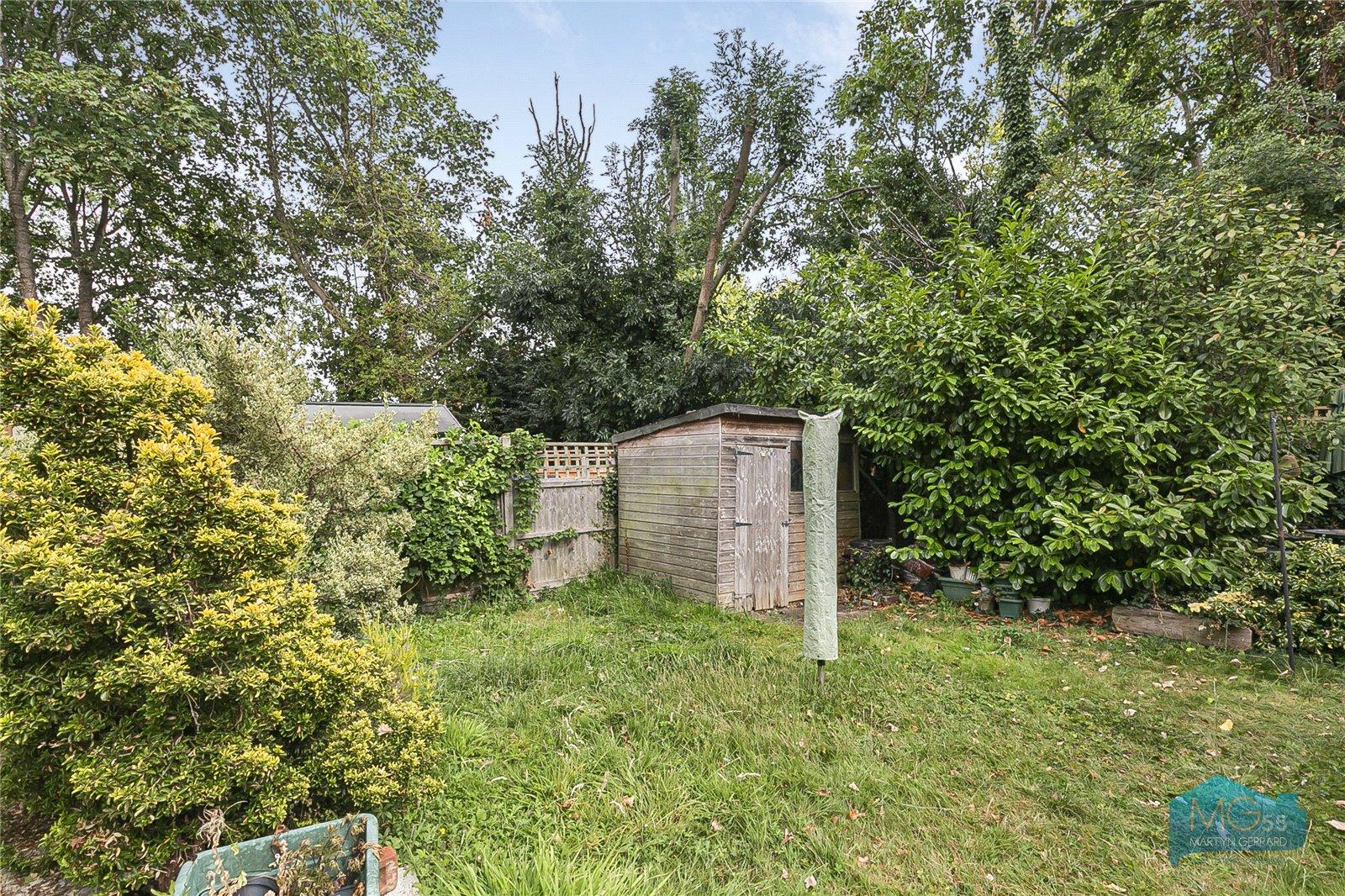 2 bedroom Apartment to rent - Martyn Gerrard