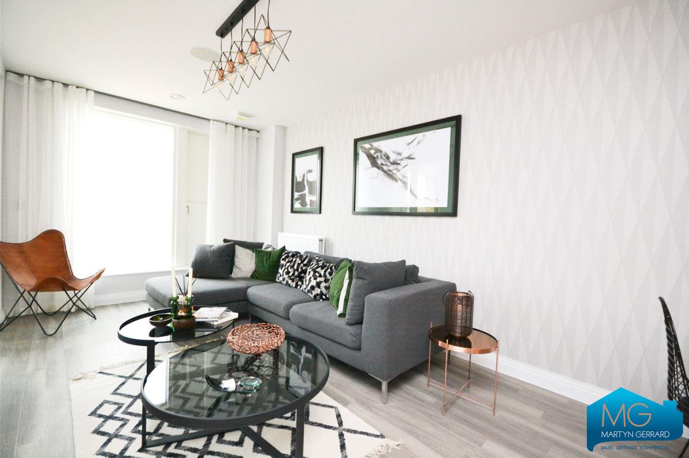 1 bedroom Apartment to rent - Martyn Gerrard