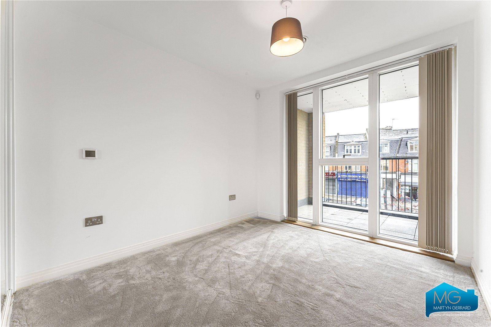 1 bedroom Apartment to rent - Martyn Gerrard