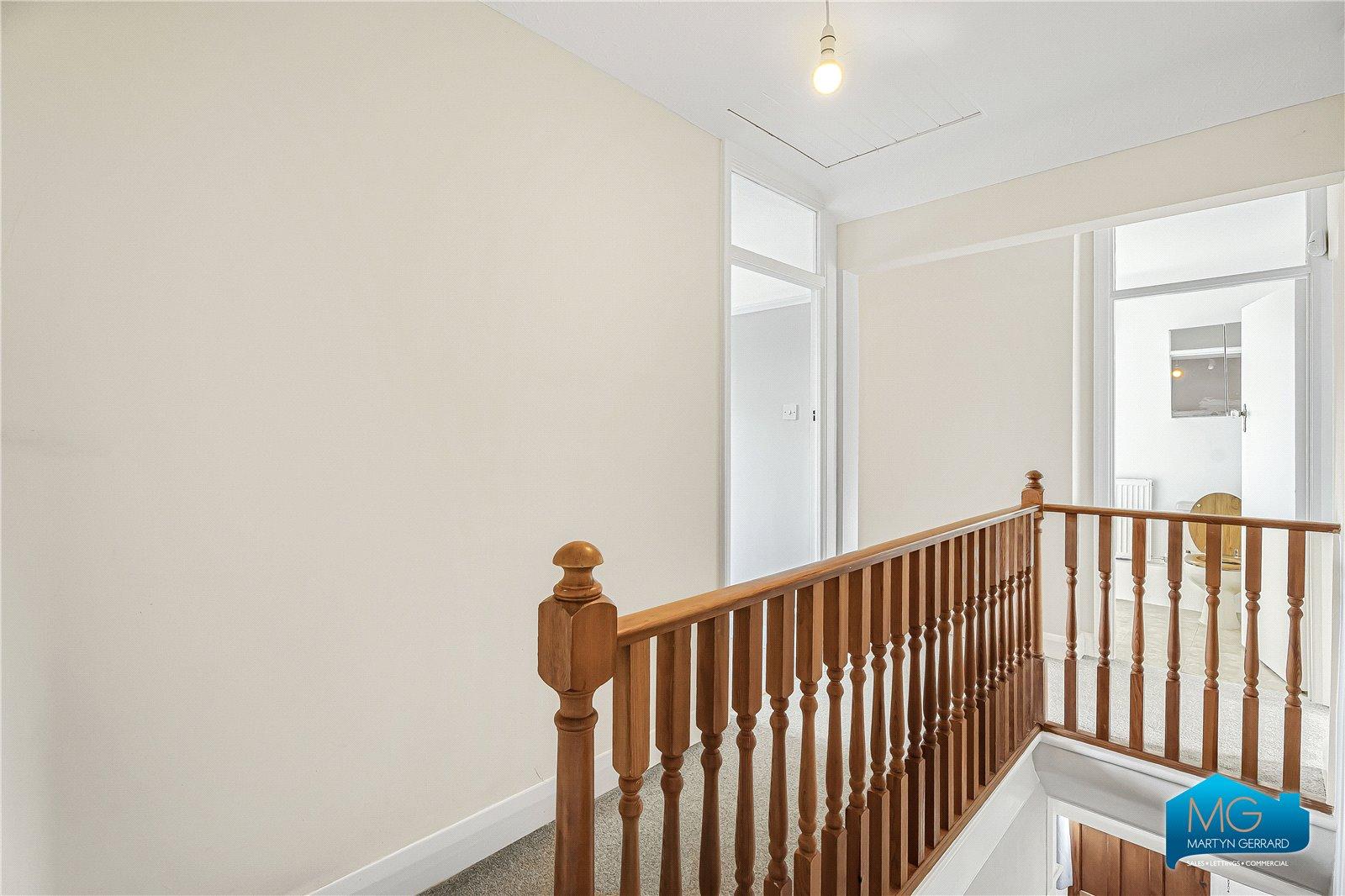 4 bedroom Semi-Detached House to rent - Martyn Gerrard