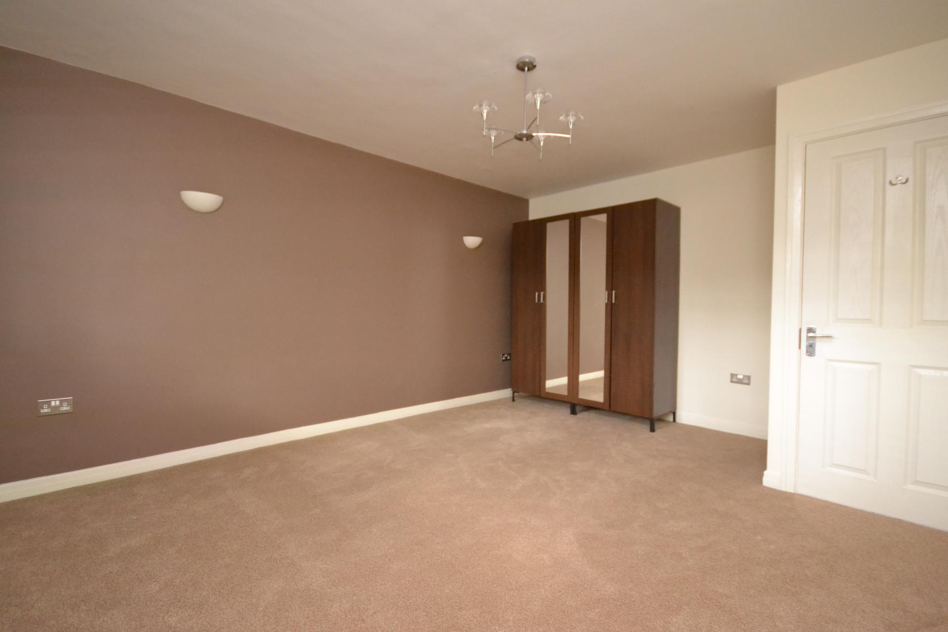 2 bedroom Ground Floor Flat to rent + ' - Martyn Gerrard